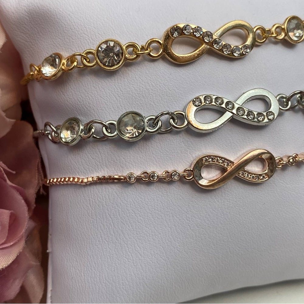 Glam Crystal Infinity Bracelet - Picture 9 of 16